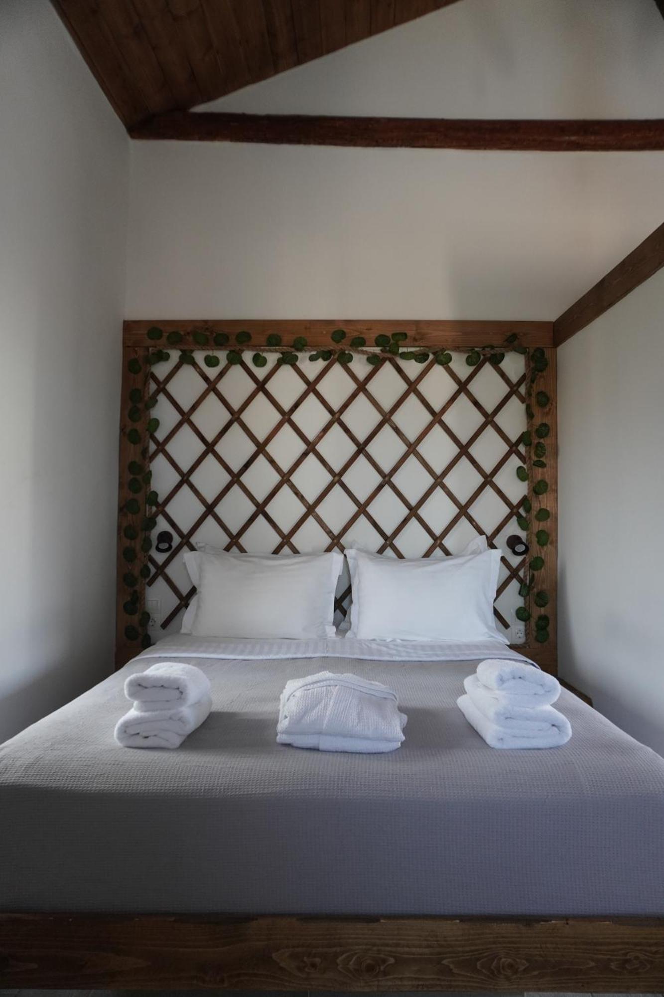 Elia Luxury Rooms Areopoli Exterior foto